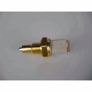 ACHTERUITRIJSCHAKELAAR